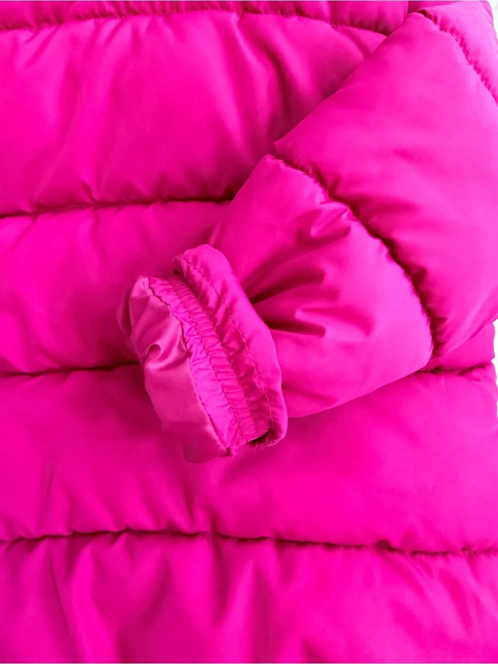 The Children's Place Hooded Puffer Jacket in Bright Magenta